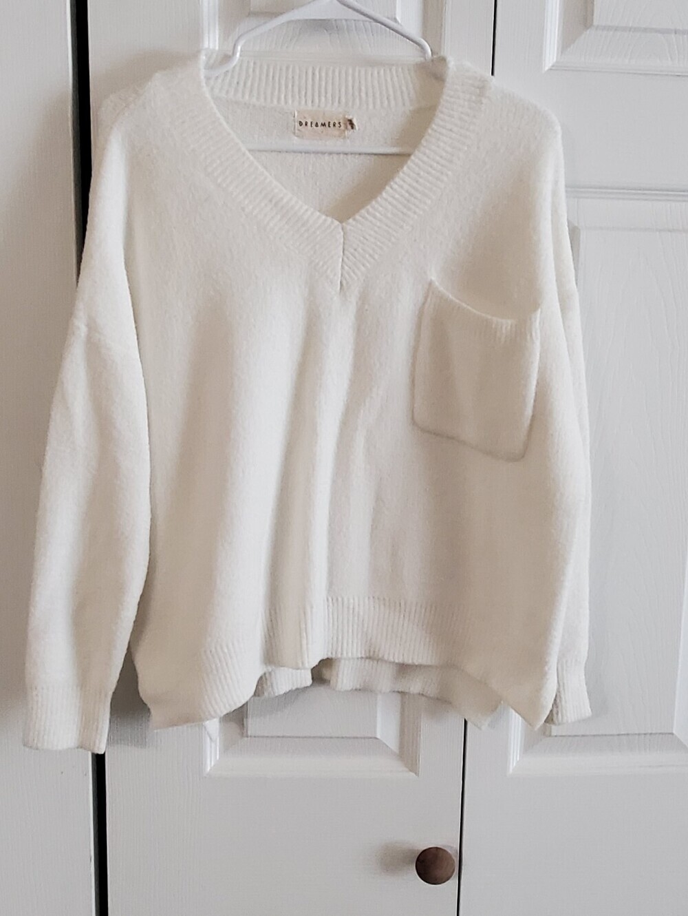 DREAMERS SOFT WHITE SMALL LONG SLEEVES. SWEATER. FALL Oversized